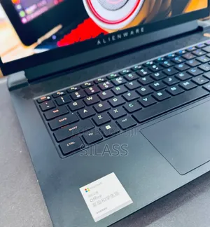 New Laptop Dell Alienware M15 16GB Intel Core I7 SSD 1T