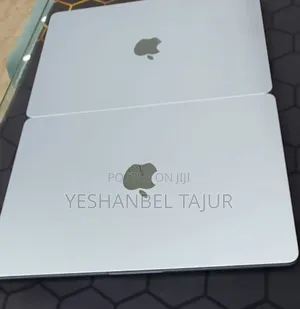 New Laptop Apple MacBook Air 2025 M4 13-Inch 16GB Apple M4 SSD 256GB