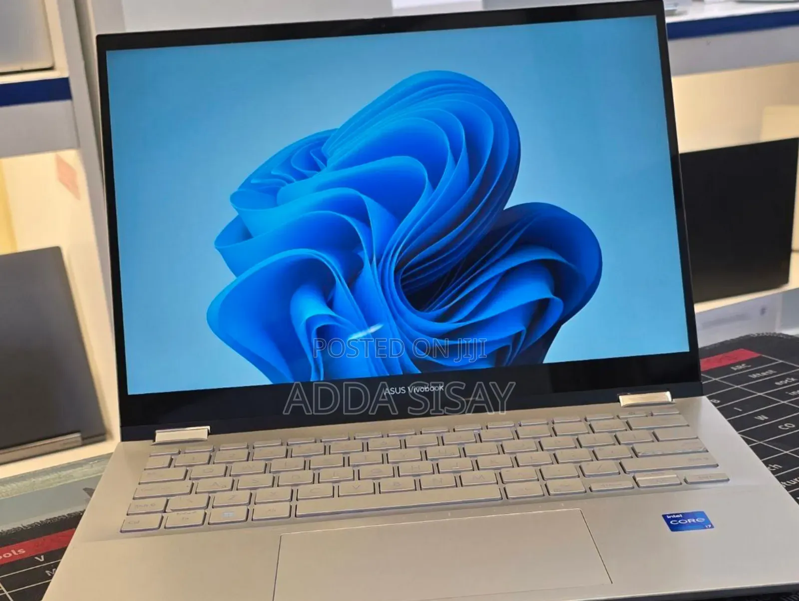 New Laptop Asus Vivobook 16 16GB Intel Core I7 SSD 1T