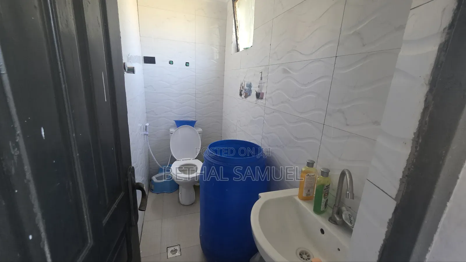 Studio Apartment in Kilnto Condominium, Akaky Kaliti for sale