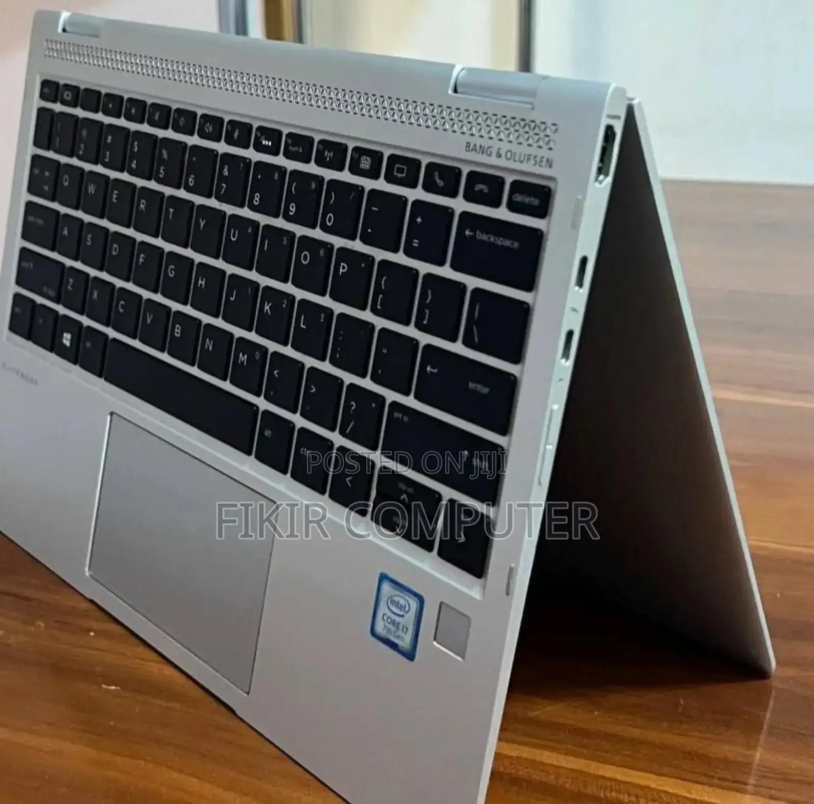 New Laptop HP Spectre X360 8GB Intel Core i7 SSD 512GB