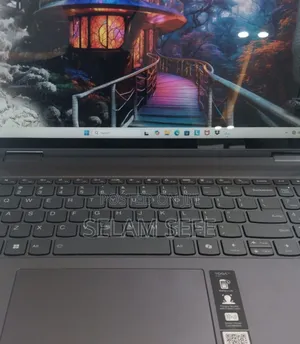 New Laptop Lenovo Yoga 7i 16GB Intel Core Ultra 7 SSD 1T