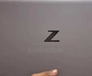 New Laptop HP ZBook Firefly 15 G7 16GB Intel Core I5 SSD 512GB