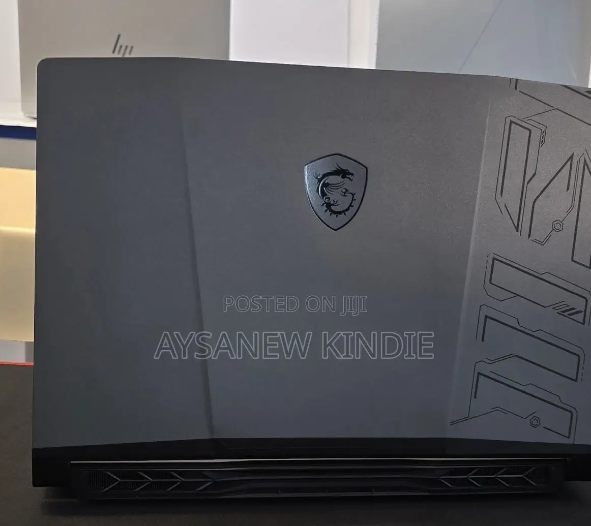 New Laptop MSI Pulse GL66 16GB Intel Core I7 SSD 1T