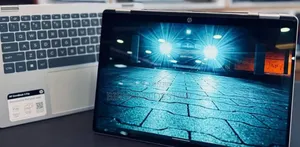 New Laptop HP OmniBook 5 Flip 16GB Intel Core Ultra 7 SSD 512GB