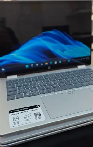 New Laptop HP OmniBook 5 14" 8GB Intel Core I5 SSD 512GB