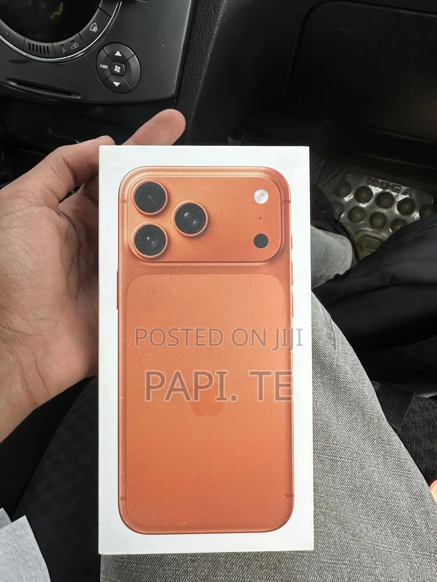 New Apple iPhone 17 Pro Max 256 GB Orange