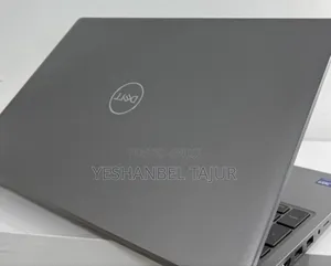 New Laptop Dell Latitude 5550 16GB Intel Core Ultra 7 SSD 1T