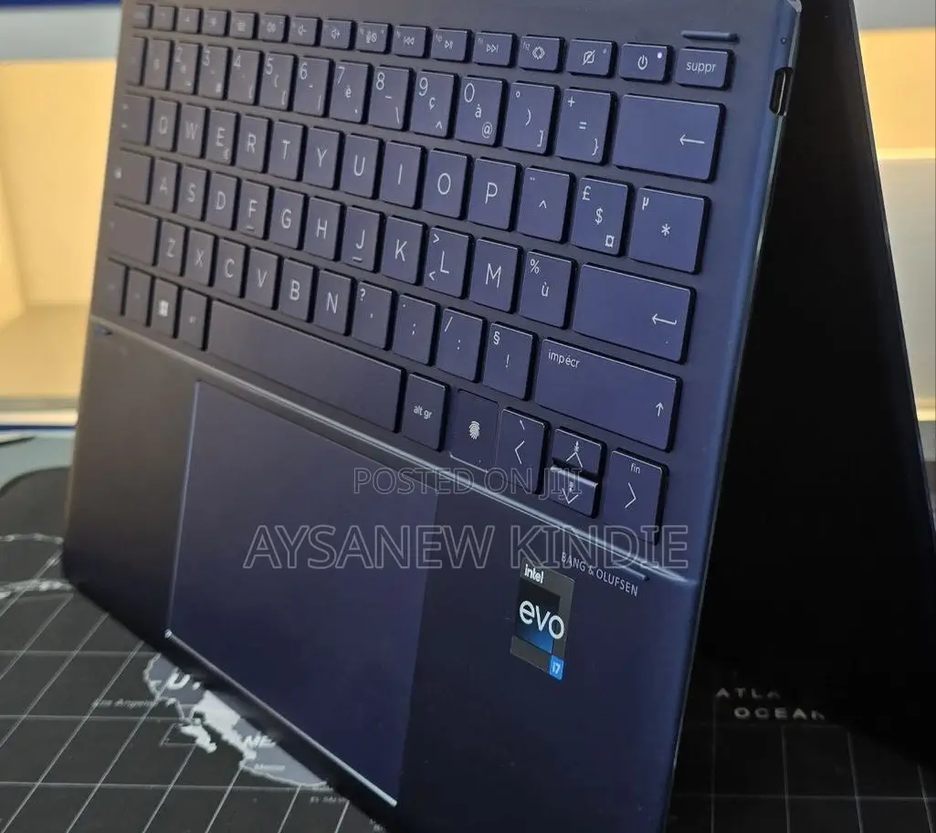 New Laptop HP Spectre X360 16GB Intel Core I7 SSD 1T