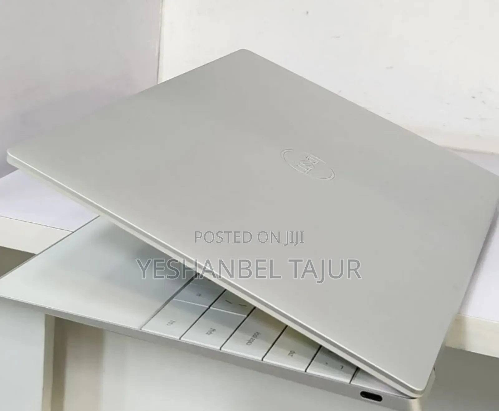 New Laptop Dell XPS 13 32GB Intel Core I7 SSD 512GB