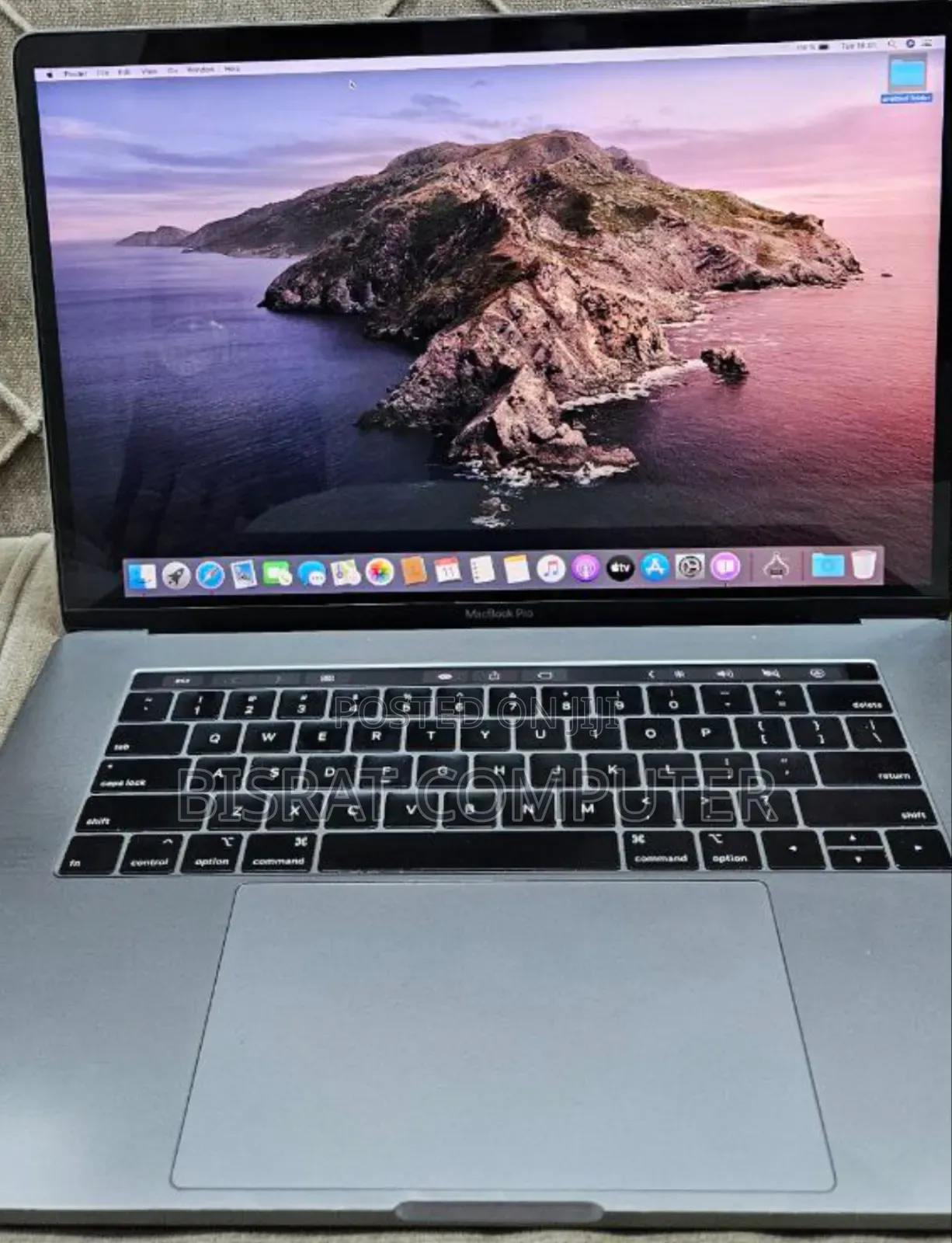 New Laptop Apple MacBook Pro 2019 16GB Intel Core I9 SSD 512GB