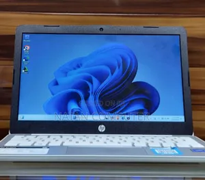 New Laptop HP Stream Notebook 4GB Intel Pentium SSD 60GB
