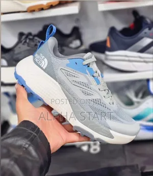 Photo - The North Face 500 High Master Quality Smooth Sneakers