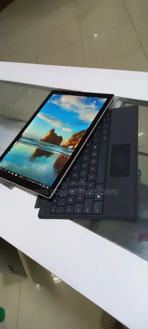 New Laptop Microsoft Surface Laptop 4 4GB Intel Core I5 SSD 128GB