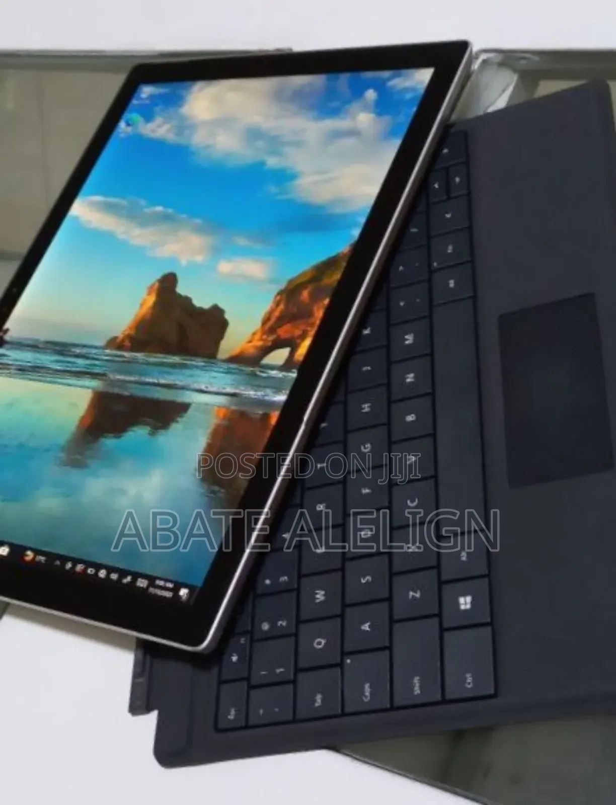 New Laptop Microsoft Surface Pro 4 4GB Intel Core I5 SSD 128GB