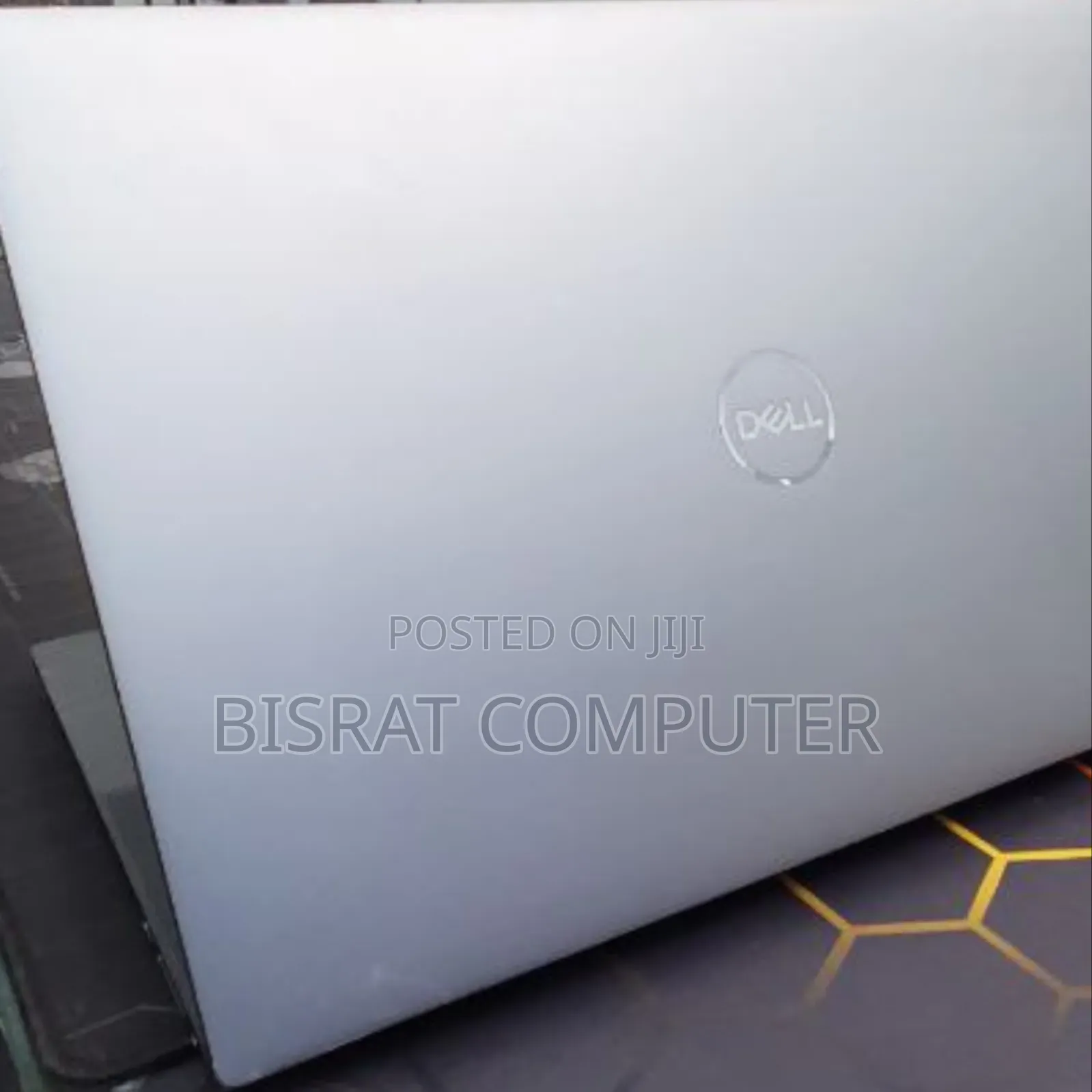 New Laptop Dell Precision 5570 16GB Intel Core I7 SSD 512GB