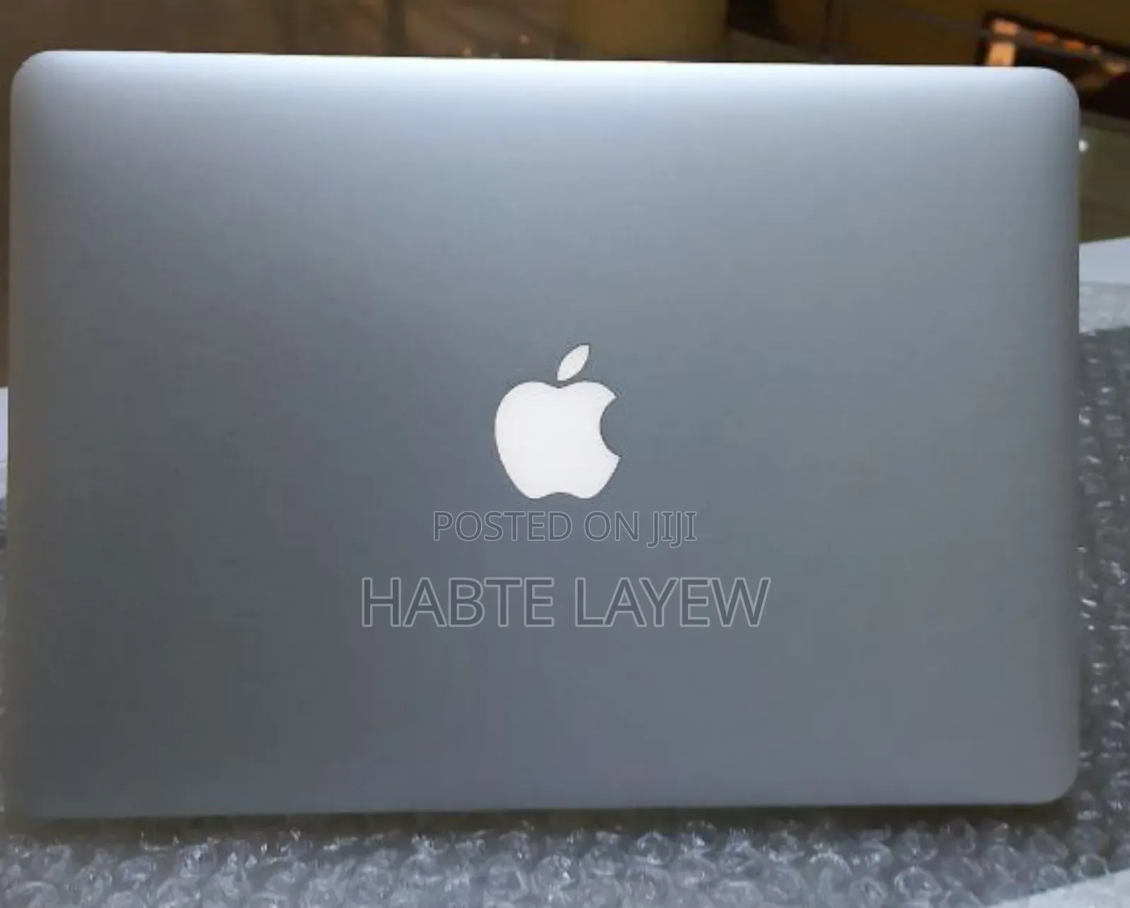 New Laptop Apple MacBook 2014 8GB Intel Core I5 SSD 256GB