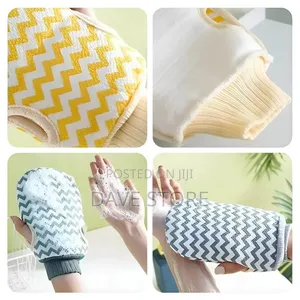 Exfoliating Bath Scrub Glove