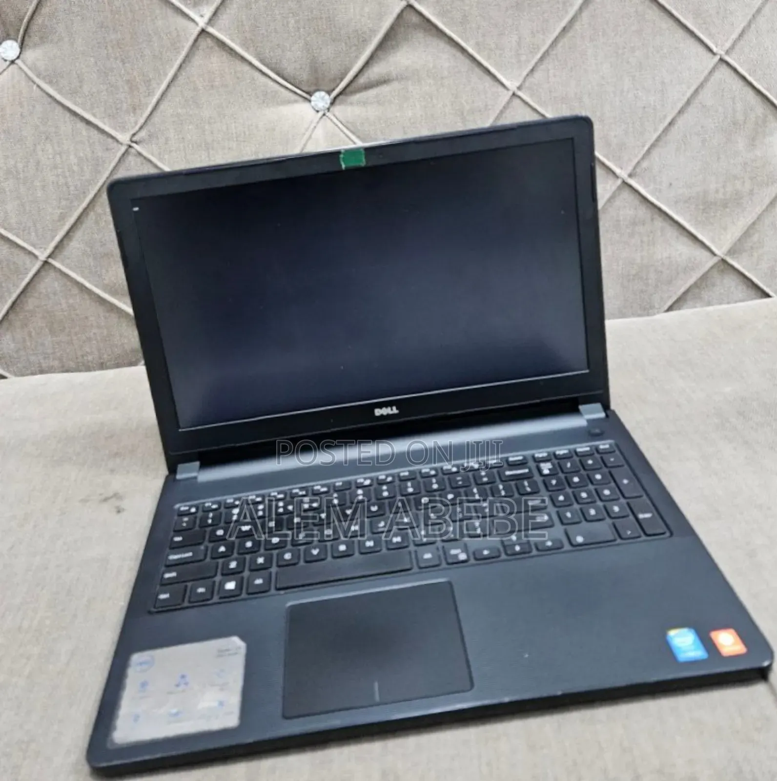 New Laptop Dell Vostro 1014 4GB Intel Core I5 HDD 500GB