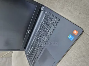 New Laptop Dell Vostro 1014 4GB Intel Core I5 HDD 500GB