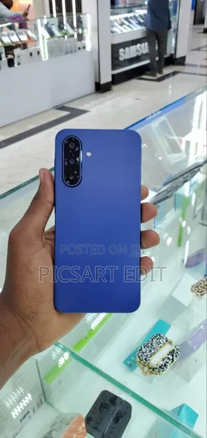 New Samsung Galaxy A17 256 GB Blue