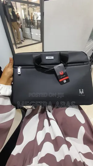 KVM Laptop Bag