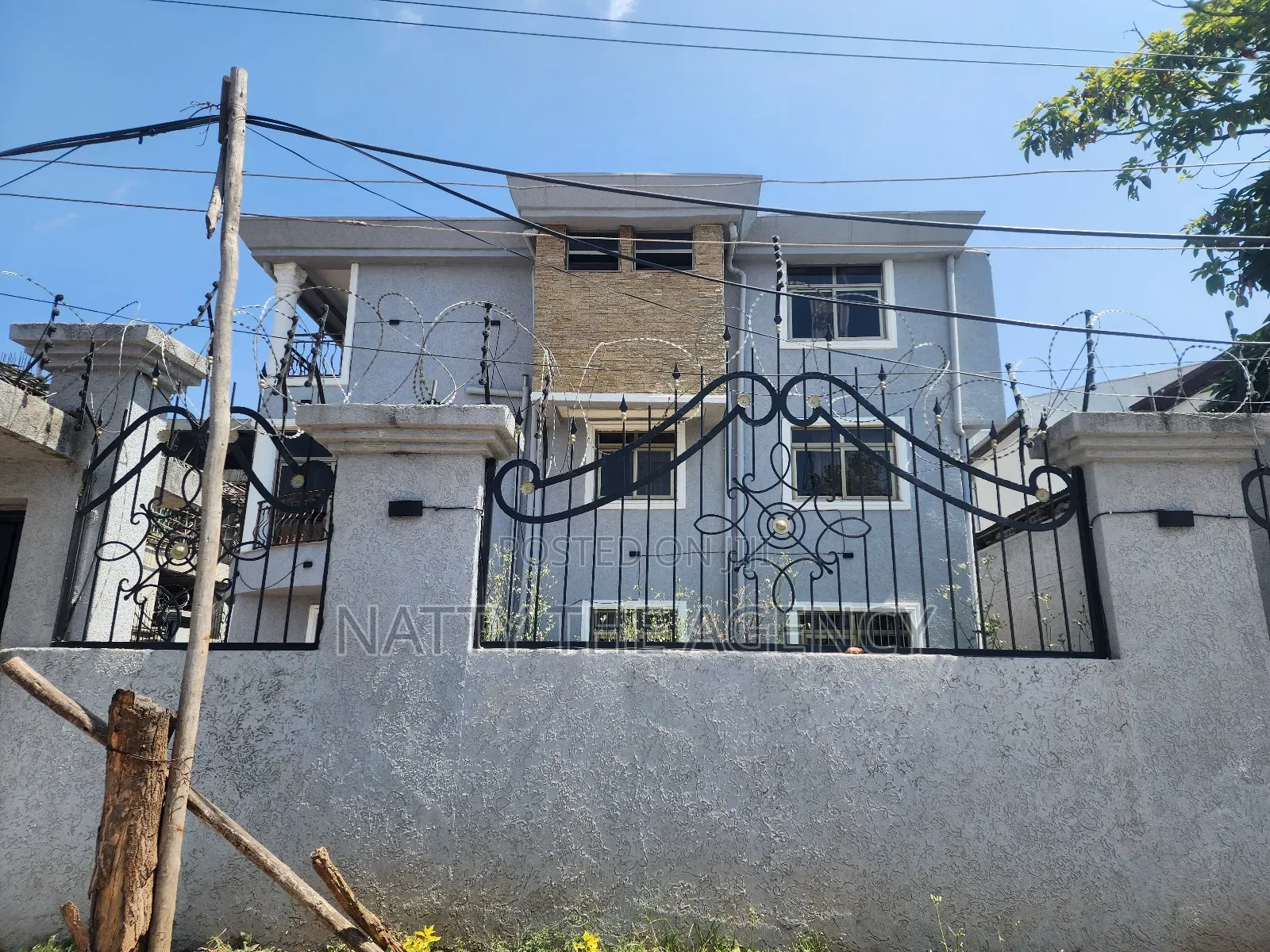 Furnished 8bdrm House in Summi, Bole for rent