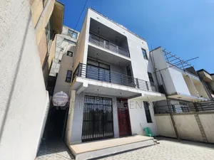 Photo - Furnished 6bdrm House in Summit, Bole for rent