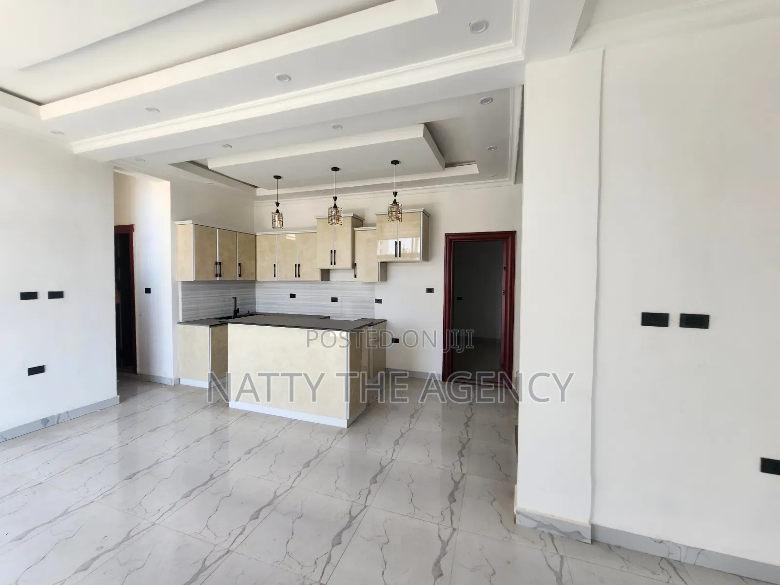 Furnished 6bdrm House in Summit, Bole for rent