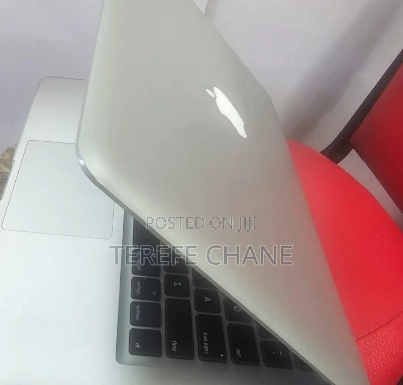 Laptop Apple MacBook 2010 8GB Intel Core I5 HDD 256GB