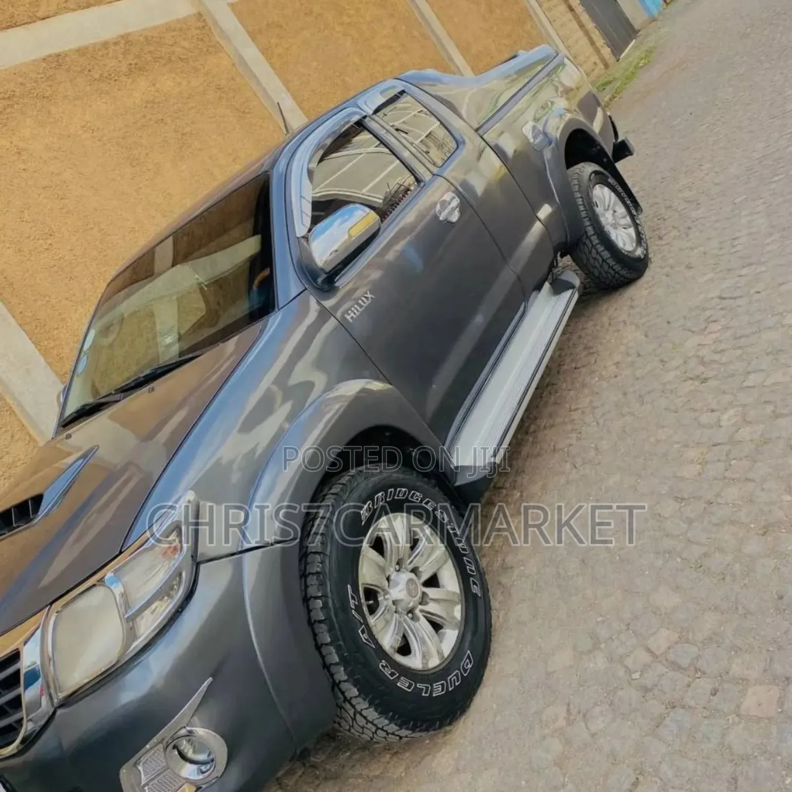 Toyota Hilux SR5 4x4 2014 Gray