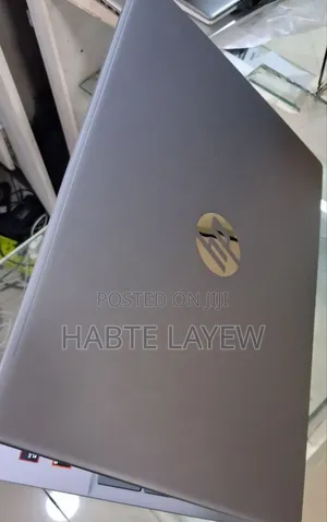 New Laptop HP Pavilion 15 8GB AMD Ryzen 5 SSD 512GB