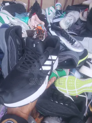 Photo - የወንዶች Brand ጫማዎች