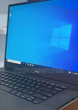 Photo - New Laptop Dell Precision 5540 16GB Intel Core I7 SSD 512GB