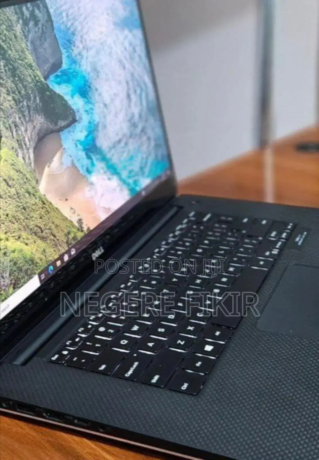 New Laptop Dell XPS 15 16GB Intel Core I7 SSD 512GB