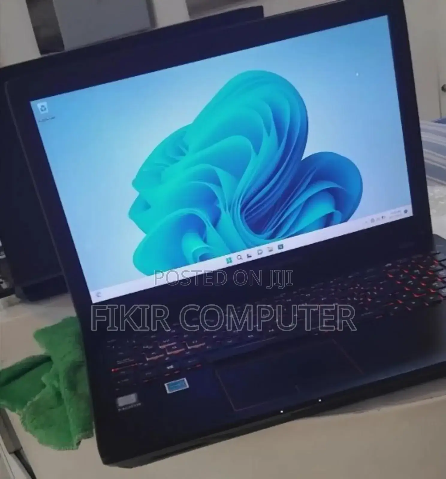 New Laptop Asus ROG Strix G15 8GB Intel Core I5 SSD 256GB