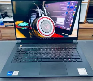 New Laptop Alienware M15 R3 16GB Intel Core I7 SSD 1T