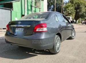 Toyota Belta 2010 Gray