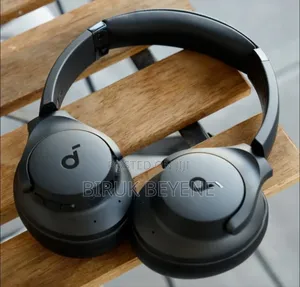 Photo - Soundcore Q20i High Quality Headset