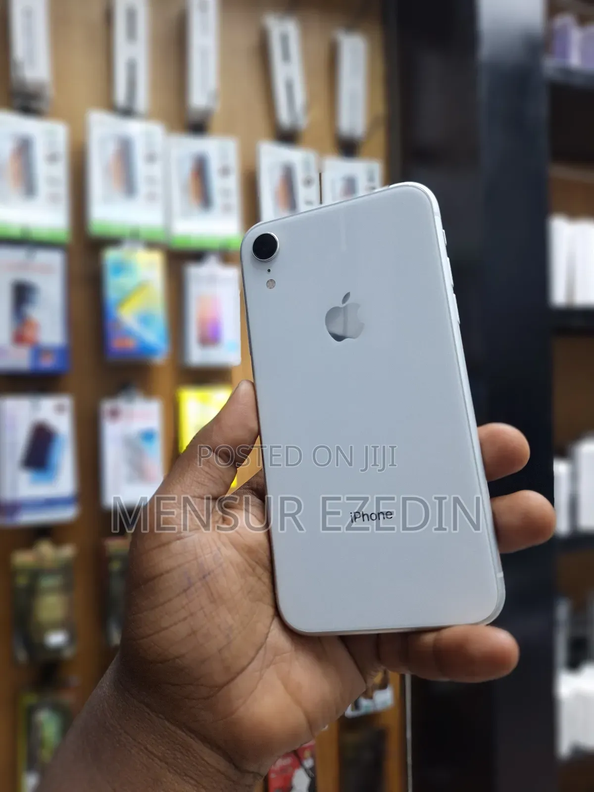 Apple XR 64 GB White