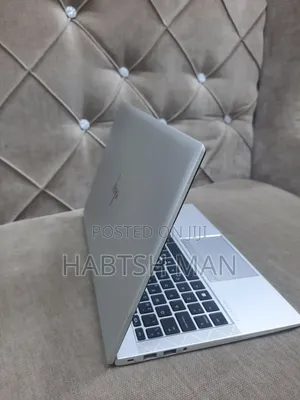 New Laptop HP EliteBook 840 G8 16GB Intel Core I7 SSD 512GB