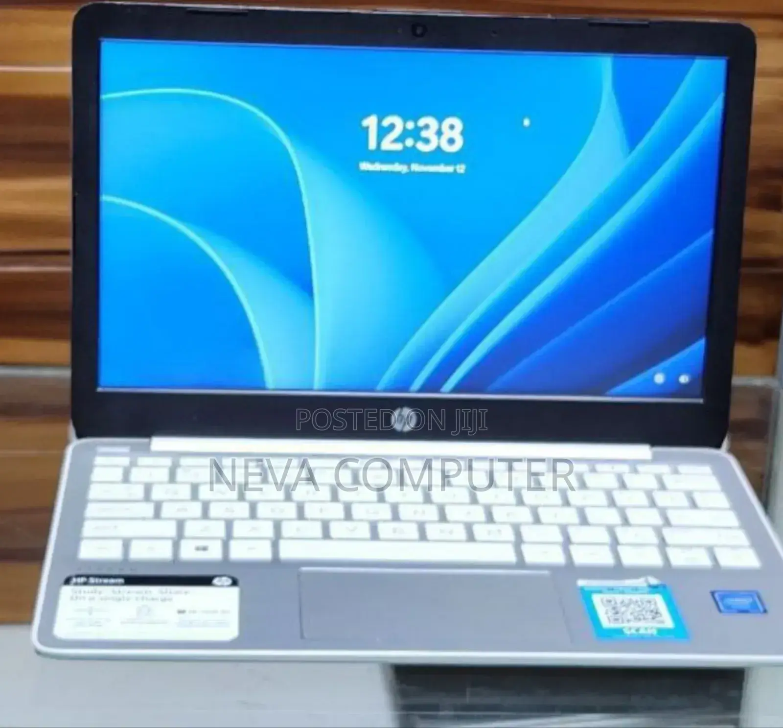 New Laptop HP Stream Notebook 4GB Intel Core I5 SSD 640GB