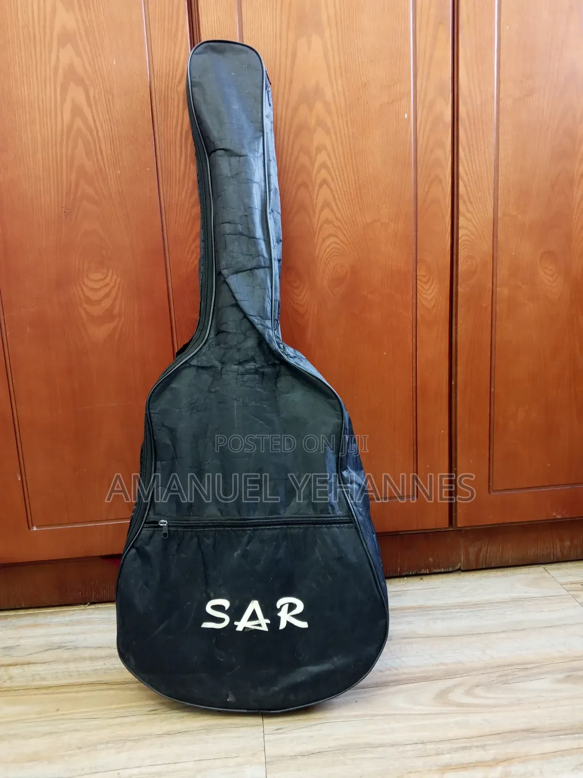 Yamaha C40 Acoustic Classical Guitar