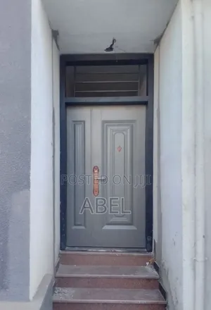 Victor Doors አስመጪና አቅራቢ