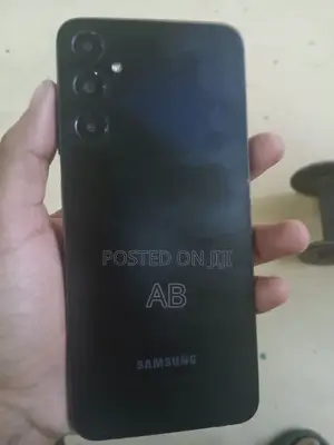 Photo - New Samsung Galaxy A05s 128 GB Black