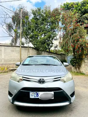 Toyota Corolla 2013 White