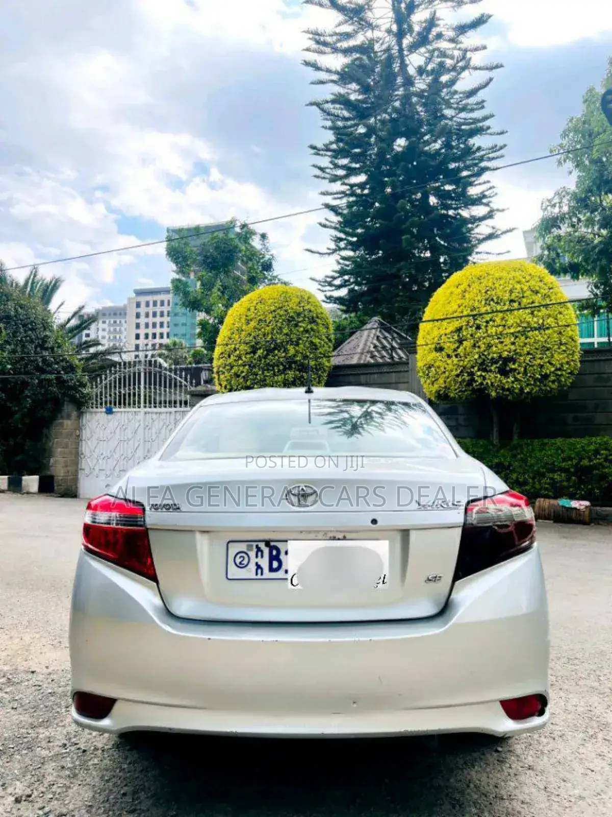 Toyota Corolla 2013 White