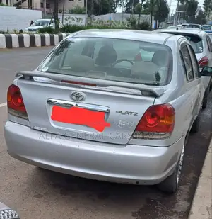 Toyota Platz 2003 Silver