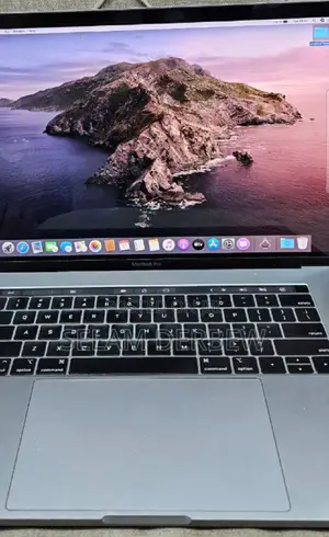 New Laptop Apple MacBook Pro 2019 16GB Intel Core I9 SSD 512GB
