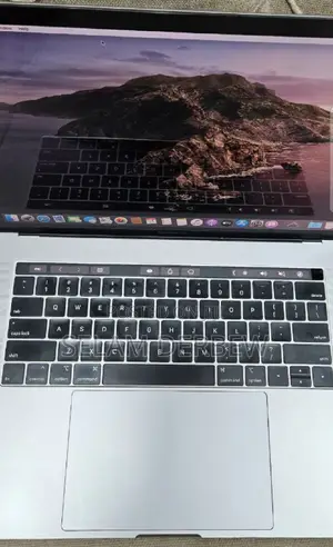 New Laptop Apple MacBook Pro 2019 16GB Intel Core I9 SSD 512GB